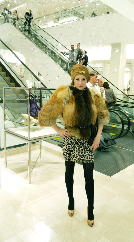 2010 Fashion Night Out Seattle: Fur coat and fashion turban