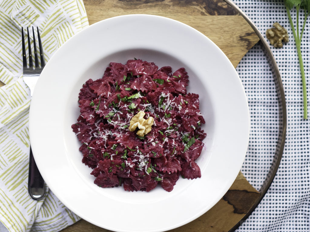 An easy roasted beet pesto recipe