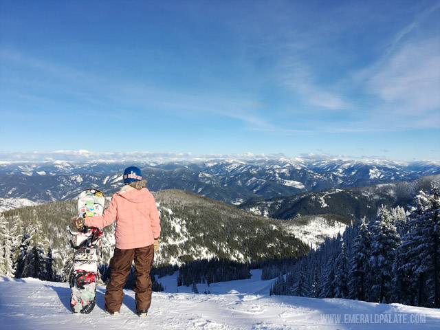 View from the top of Silver Mountain Resort in Idaho. Featuring The Emerald Palate snowboarding at this popular ski resort in Idaho. The conditions and views are absolutely amazing.
