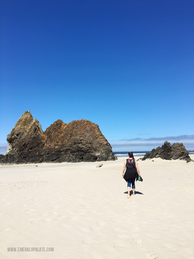 Arcadia Beach, a great beach on the Oregon Coast only a few miles from Cannon Beach. - Oregon beaches | Oregon Coast | Oregon vacation | beach hikes