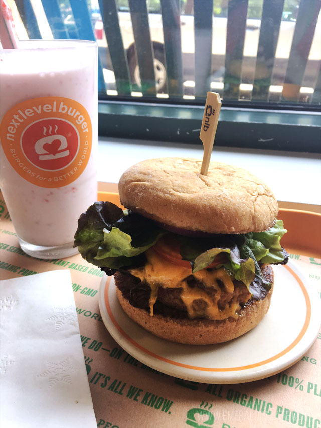 Next Level Burger is a vegan burger restaurant in Seattle. It is one of the best vegan and vegetarian restaurants in Seattle. Your veg friends will be happy that there are vegan-friendly options in Seattle!