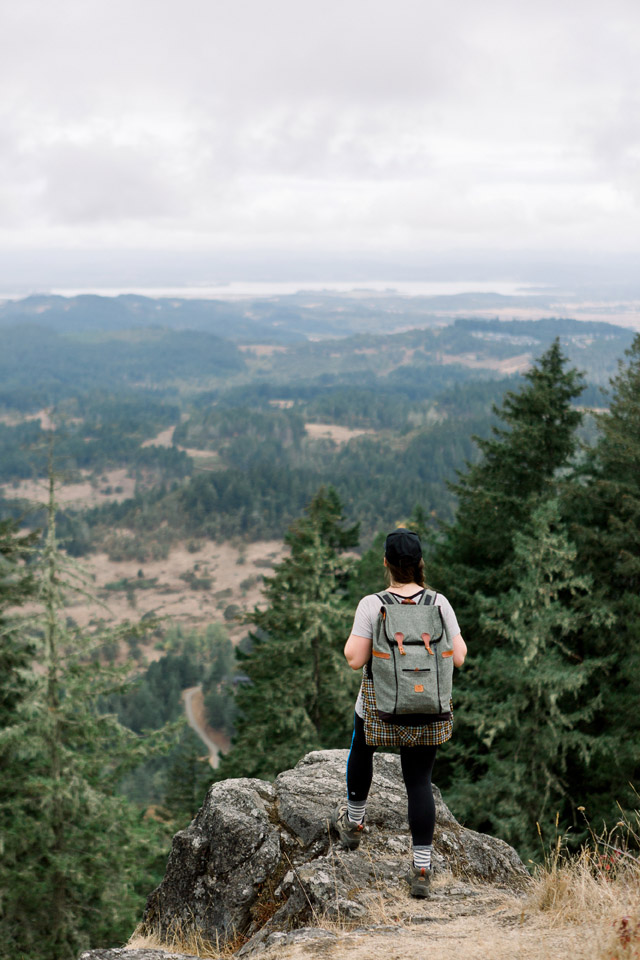 The view on top of Spencer Butte hike in Oregon. It is right in the middle of Willamette Valley and within driving distance of wineries!  So if you're looking for the best things to do in oregon, oregon hikes, hiking in Oregon, best hikes in Oregon, wine country hikes, willamette valley hikes, easy oregon hikes, top things to do in oregon, beginner hikes oregon, or the best things to do in willamette valley, you are in the right place!