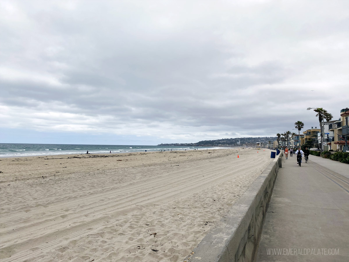 view of paved trail running along Mission Beach in San Diego