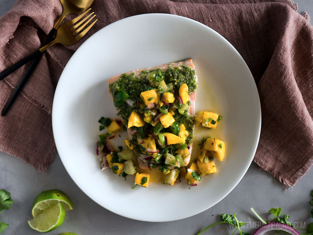 how to make tomatillo mango salsa