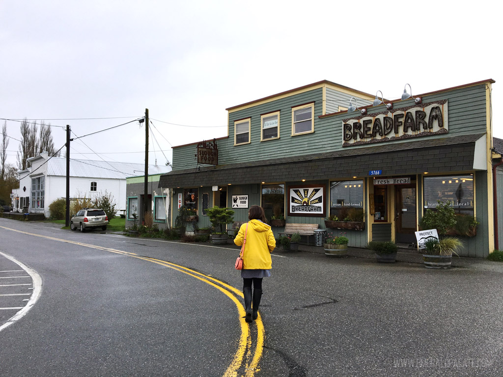 woman walking down road in Edison, what to do in Skagit County | Best Road Trips from Seattle