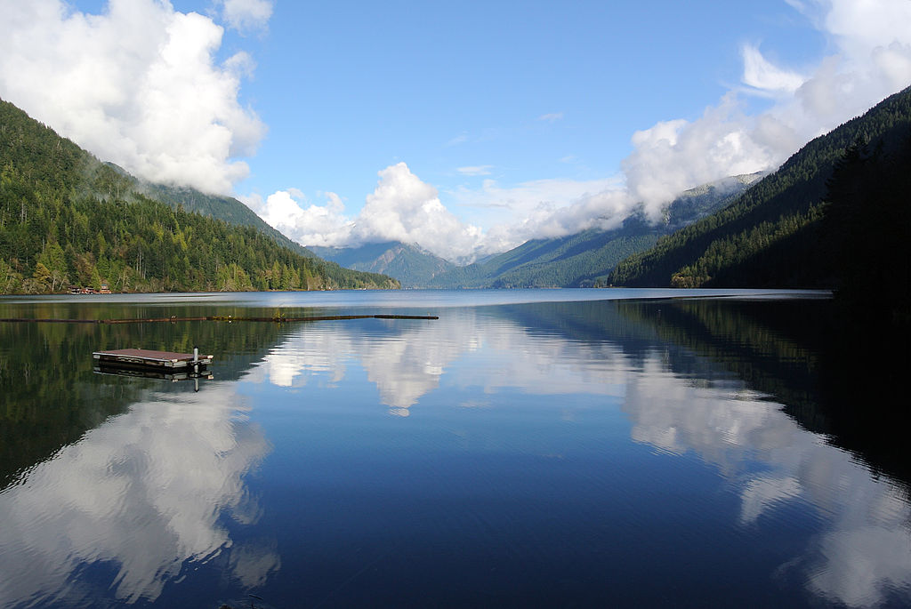 Lake Crescent in Olympic National Park, one of the best attractions on the Washington coast