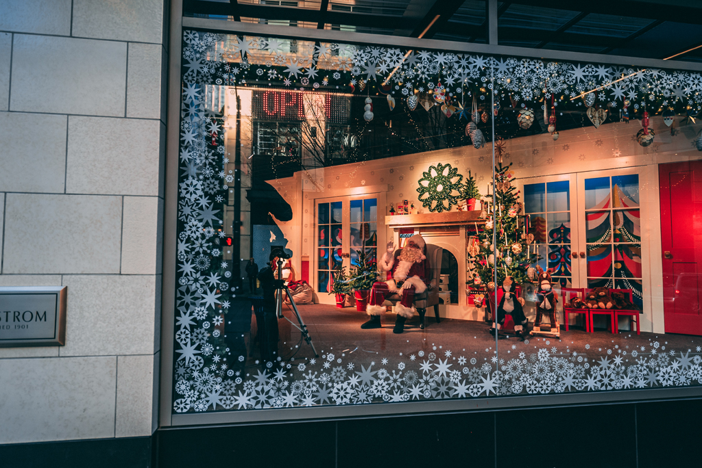 Santa in downtown Seattle