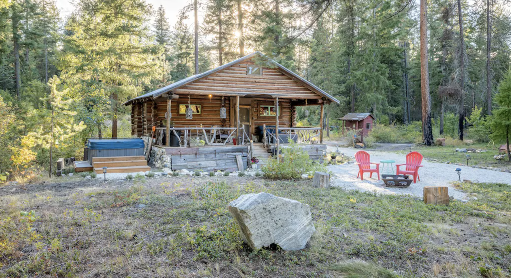 exterior of a rustic cabin in WA