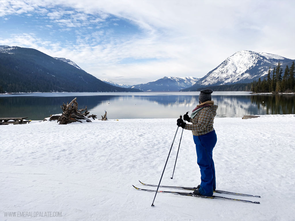 woman cross country skiing in Washington