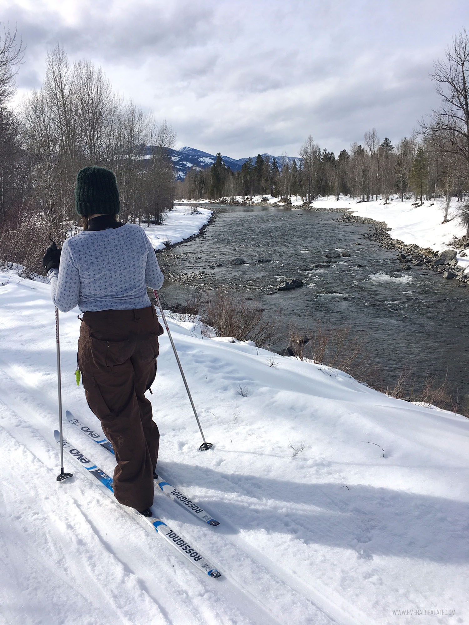 ski trail along a river in Winthrop, Washington