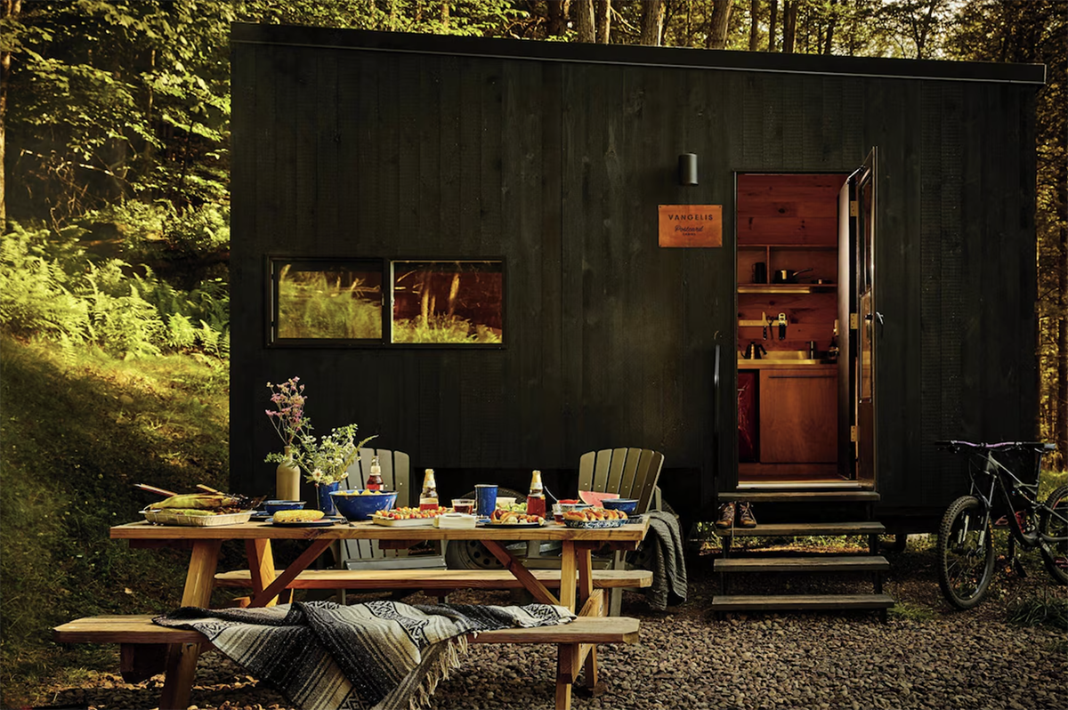 Postcard Cabins near Mt. Adams 