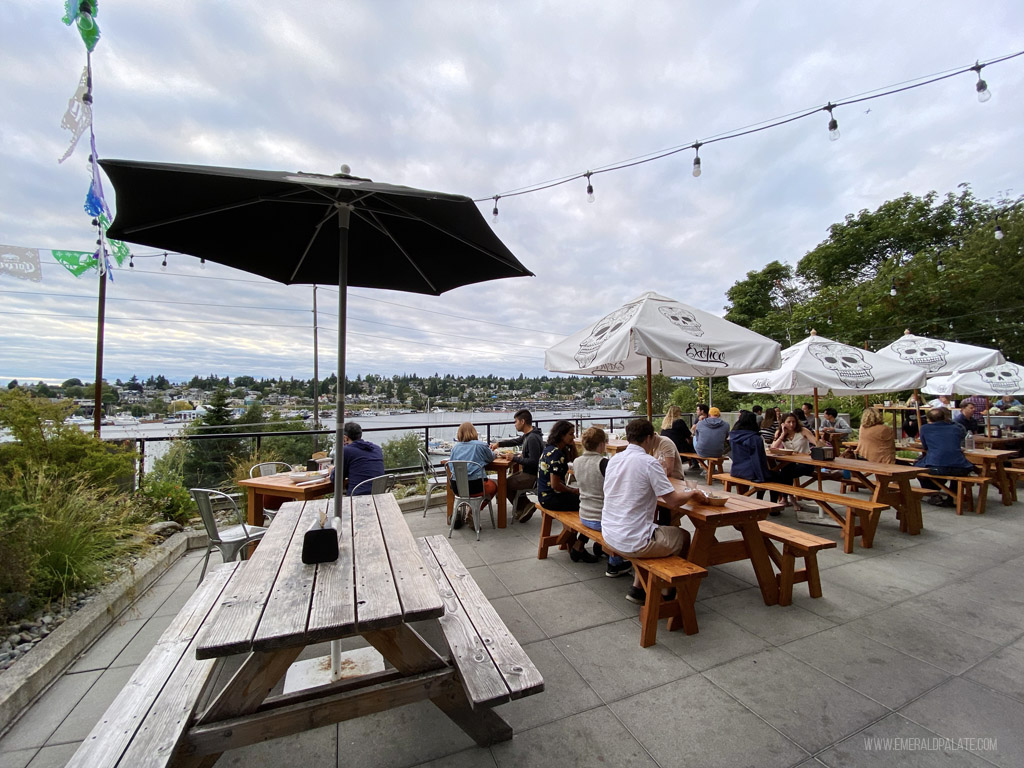 outdoor patio at one of the most kid-friendly restaurants in Seattle