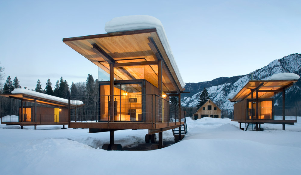 unique huts in Washington State