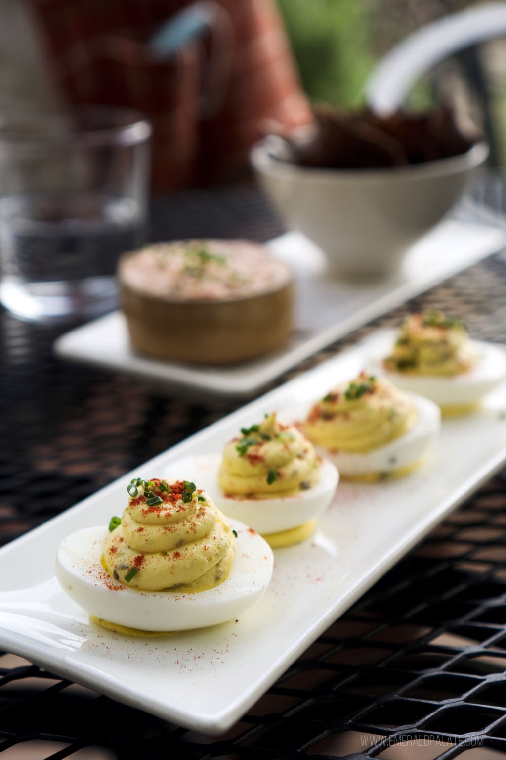 deviled eggs 