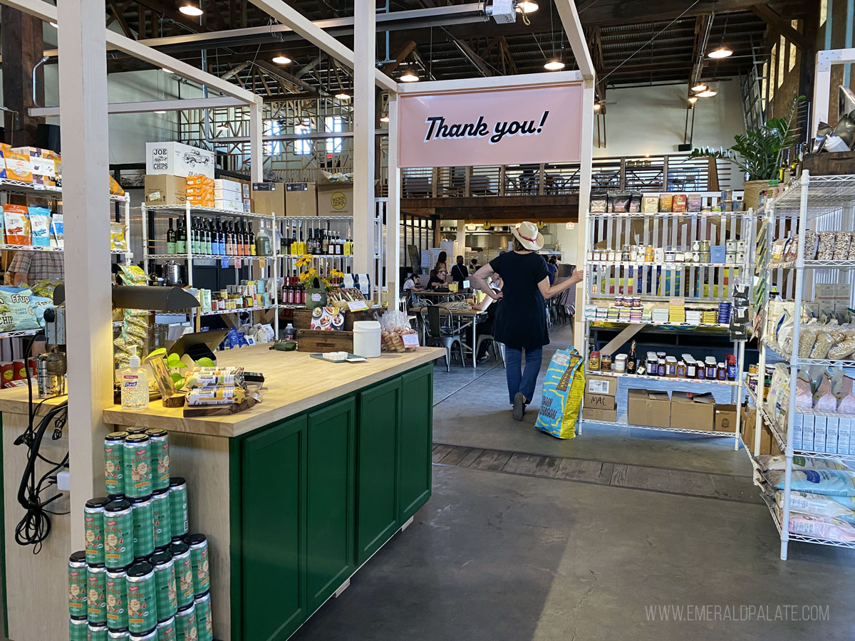 inside Mac Market, one of the best restaurants in Willamette Valley