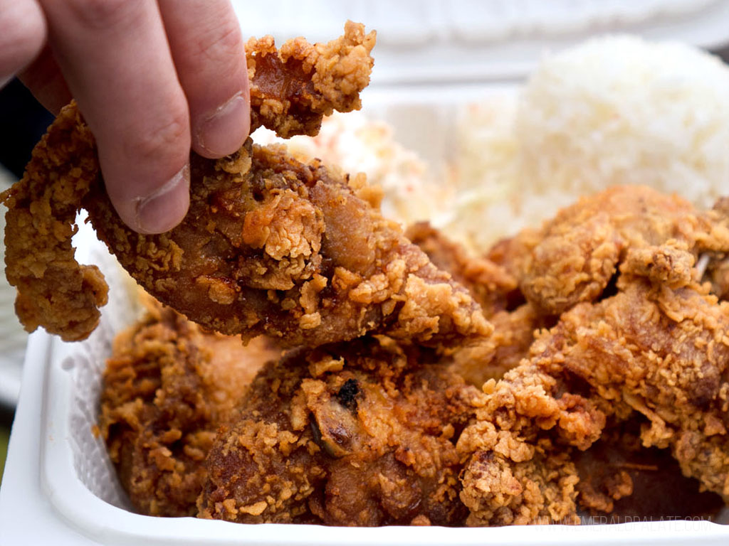 Where to find the best Hawaiian food in Seattle, like this crispy ginger chicken Hawaiian plate lunch