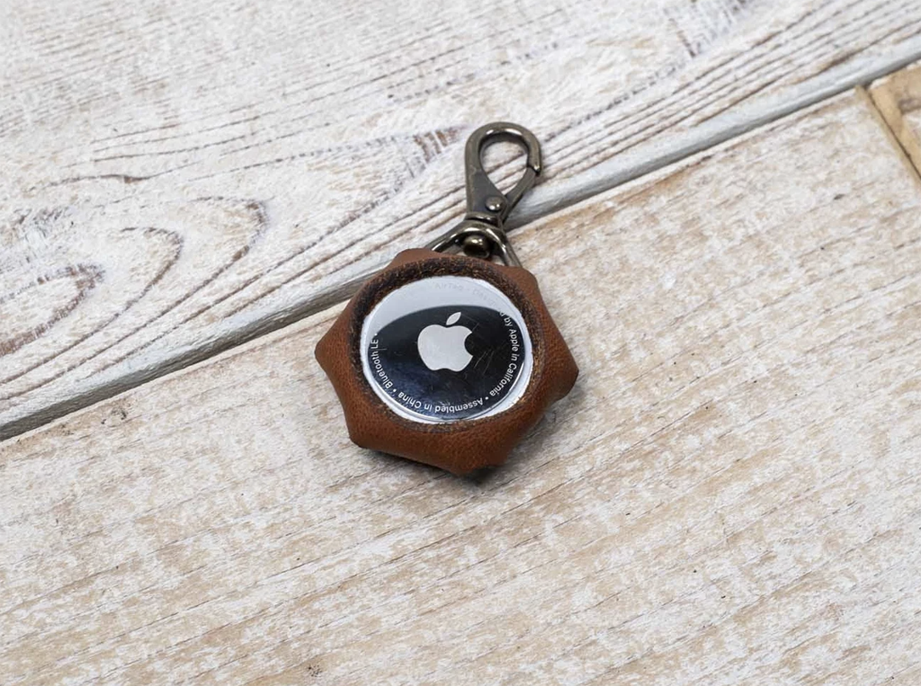 Apple AirTag leather keychain