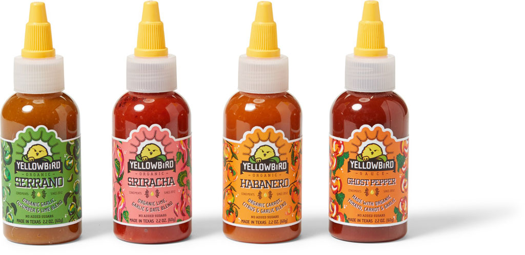 travel-sized hot sauce condiments
