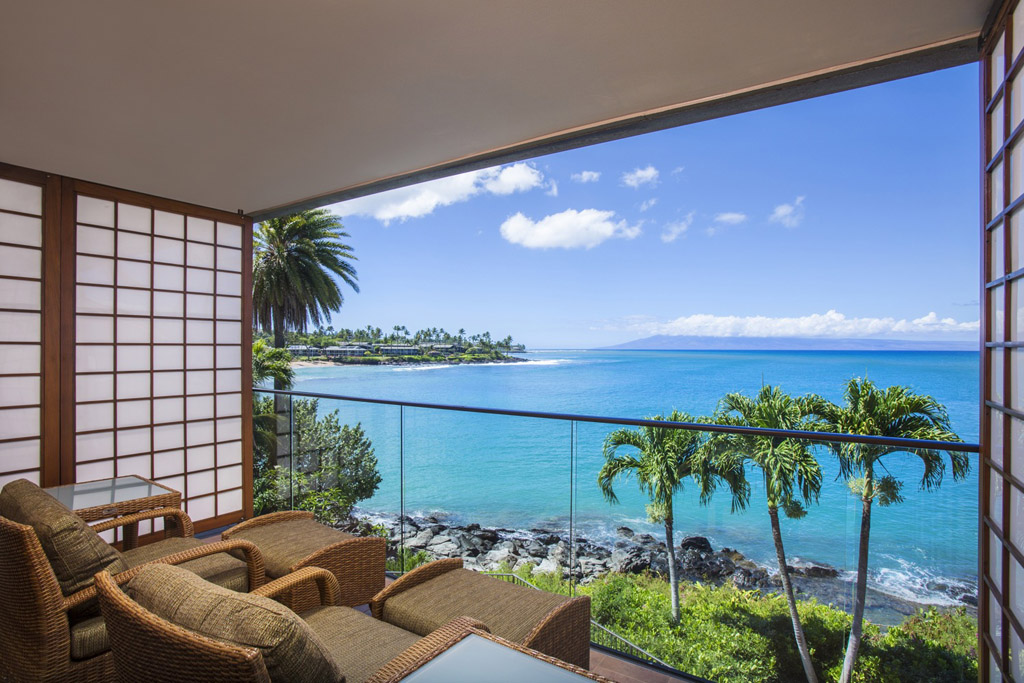 ocean view from a condo in Napili Bay