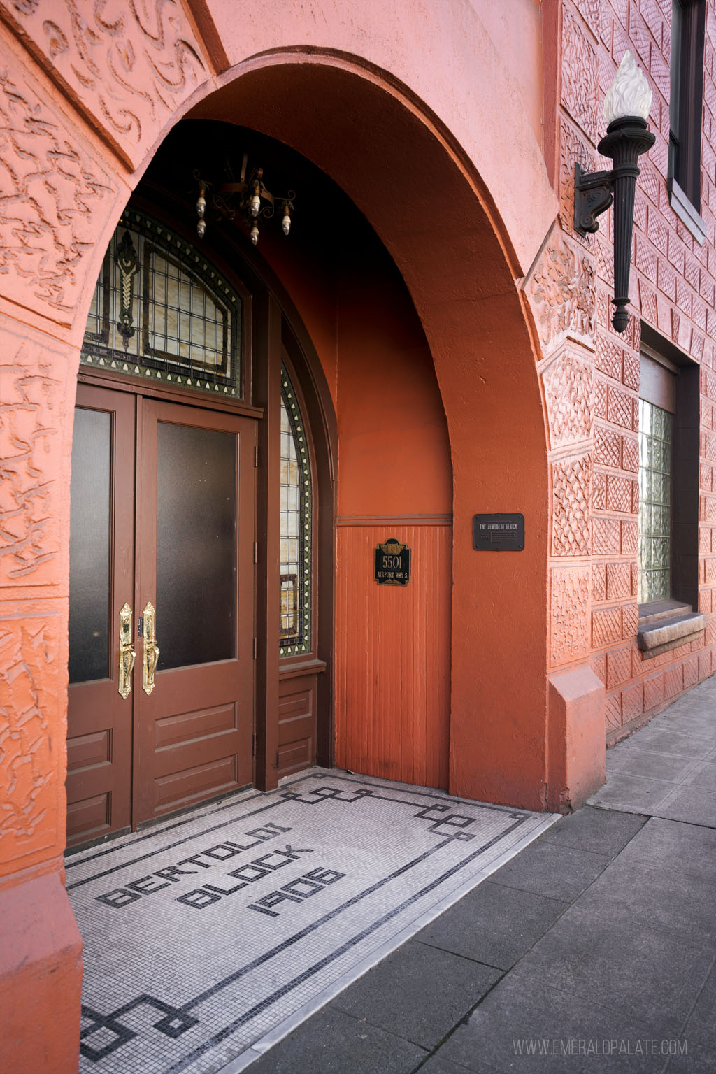 gorgeous tile and brick building in Seattle