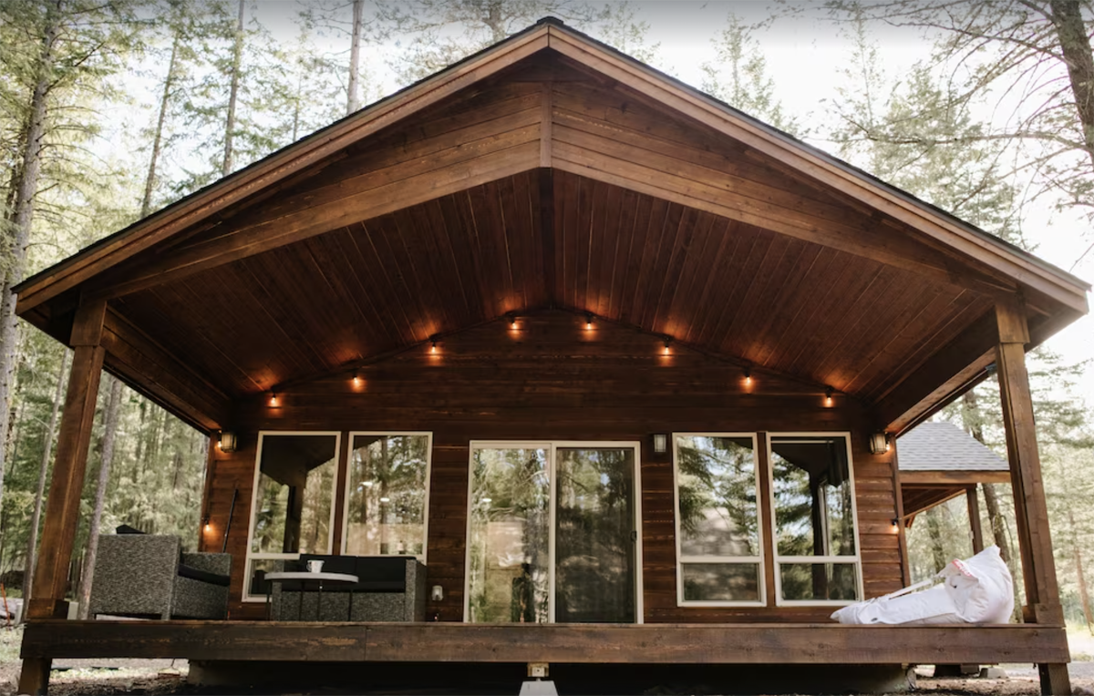 modern a-frame cabin in Mazama, WA