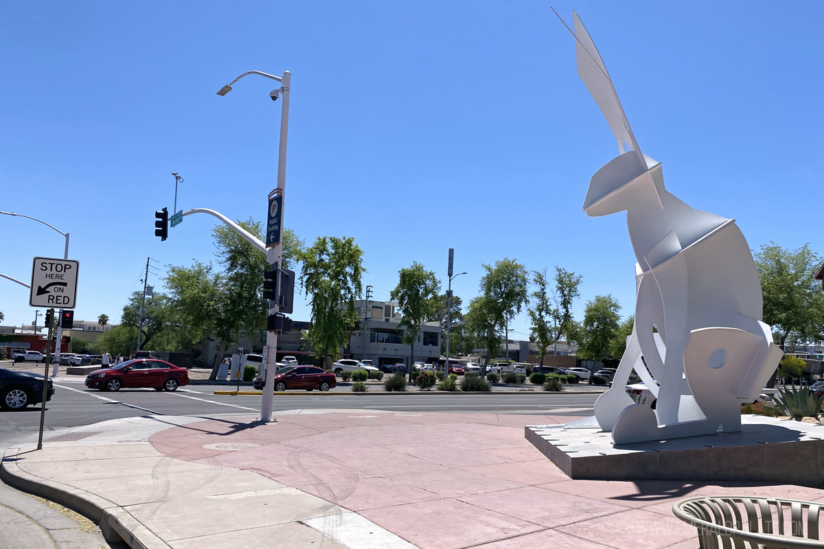 big rabbit sculpture in downtown Scottsdale