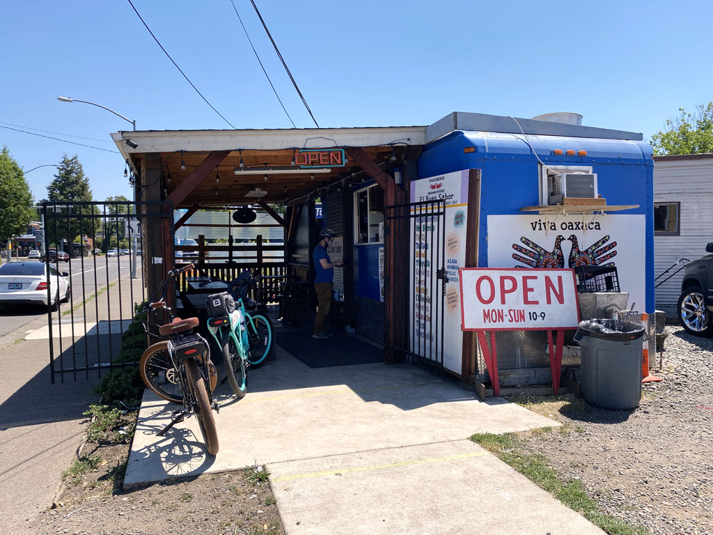 food truck in Eugene, Oregon