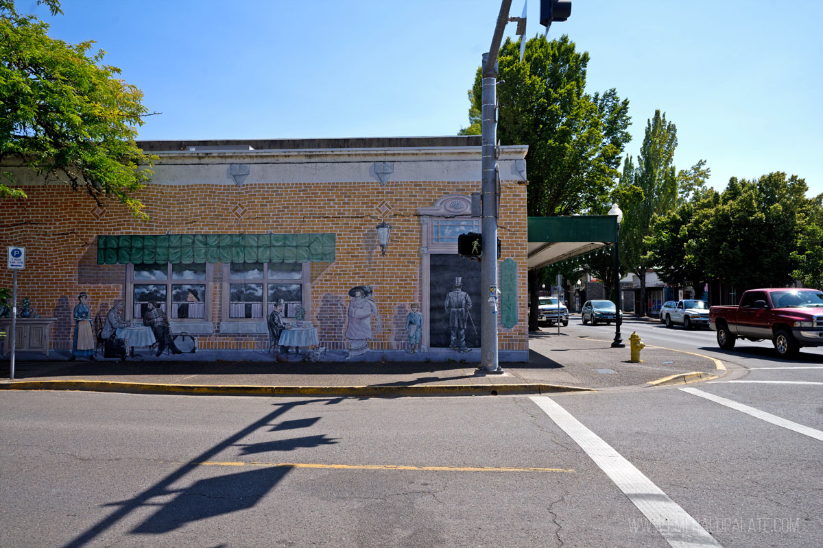 mural on a brick building in Springfield, Oregon