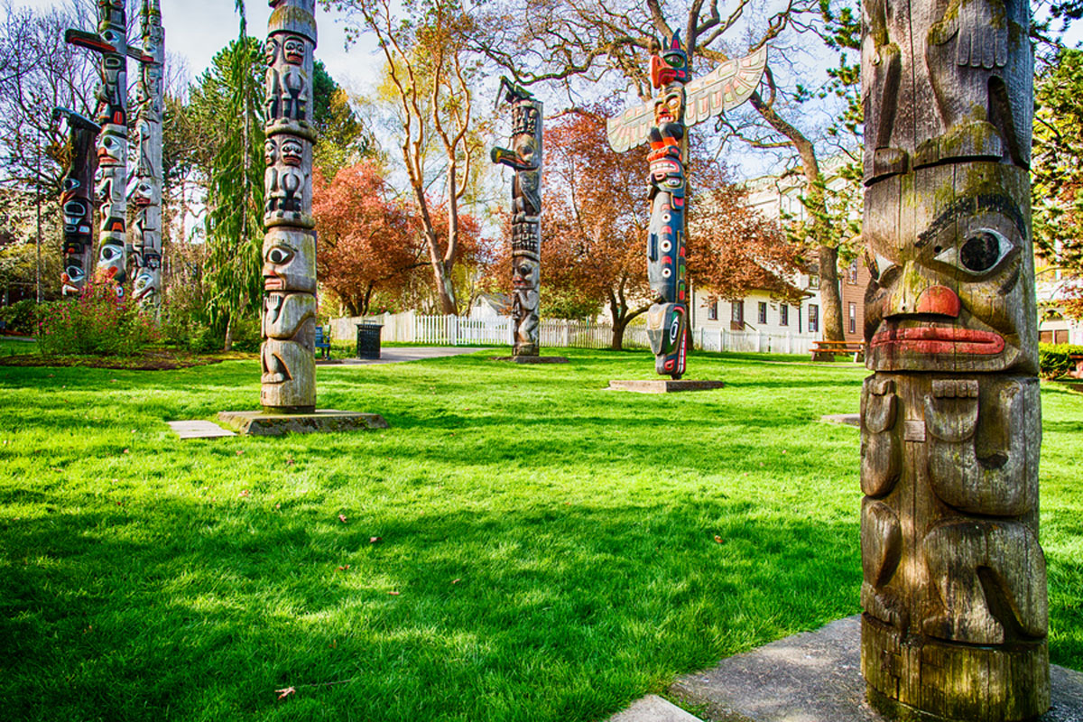 Totem poles in Thunderbird Park, one of the most unique things to do in Victoria BC