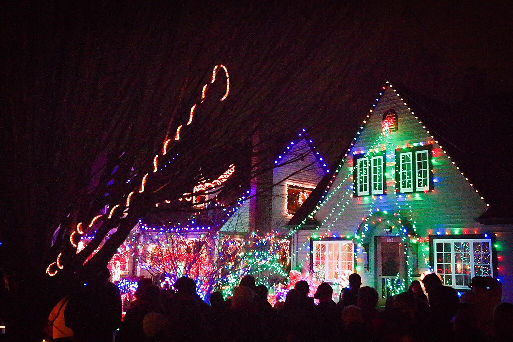 Peacock Lane Christmas lights, one of the best things to do in Portland during winter