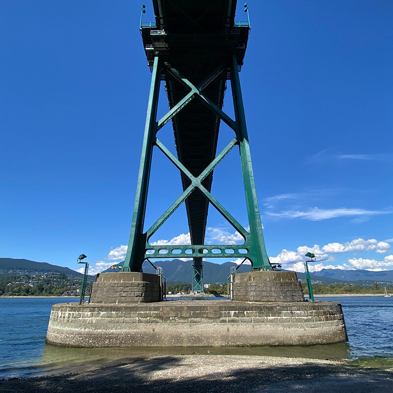 Stanley Park bridge, a must visit on your Vancouver itinerary