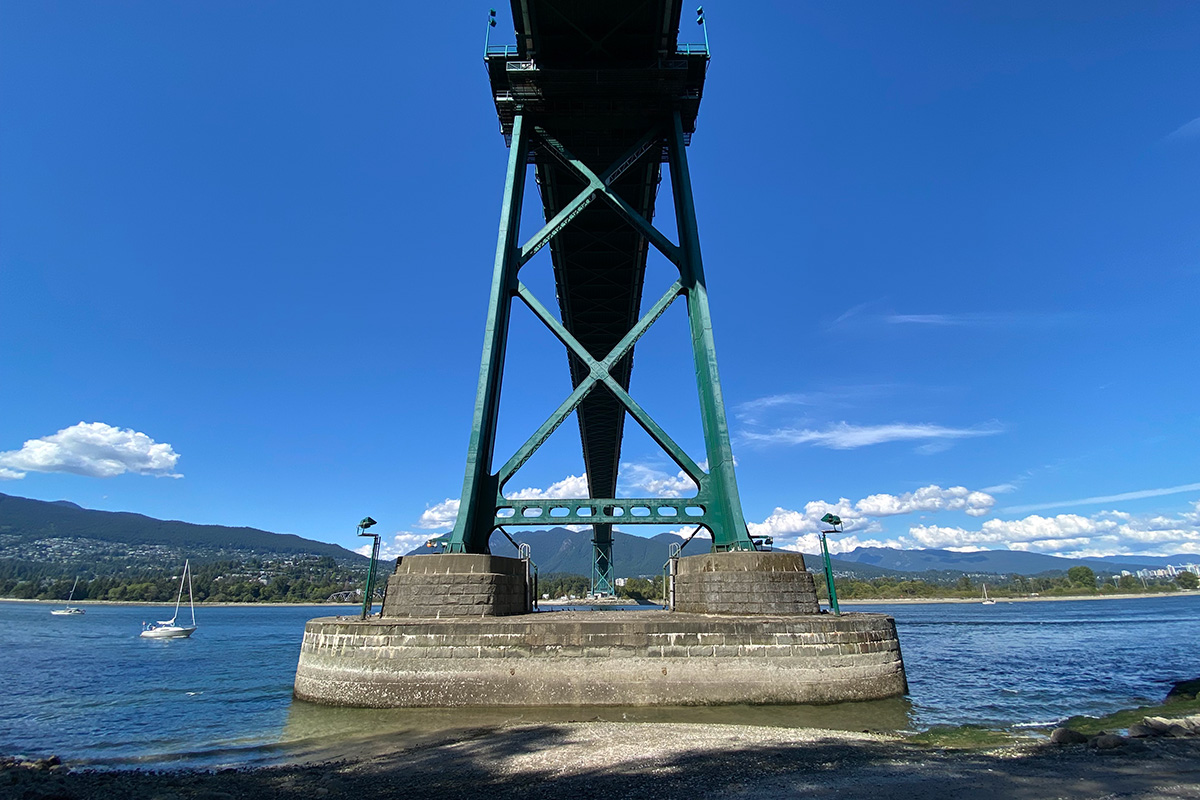 Stanley Park bridge, a must visit on your Vancouver itinerary